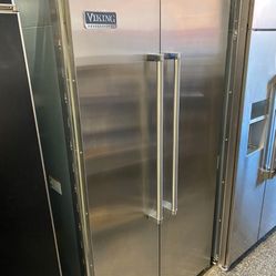 Viking 42” Built In Side By Side Refrigerator 