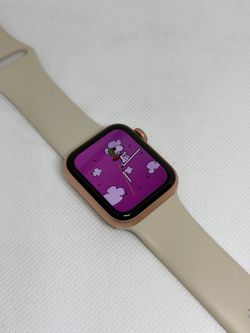 Apple Watch SE 40mm Rose Gold Aluminum