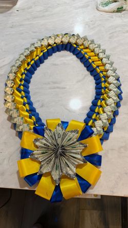 Graduation leis,