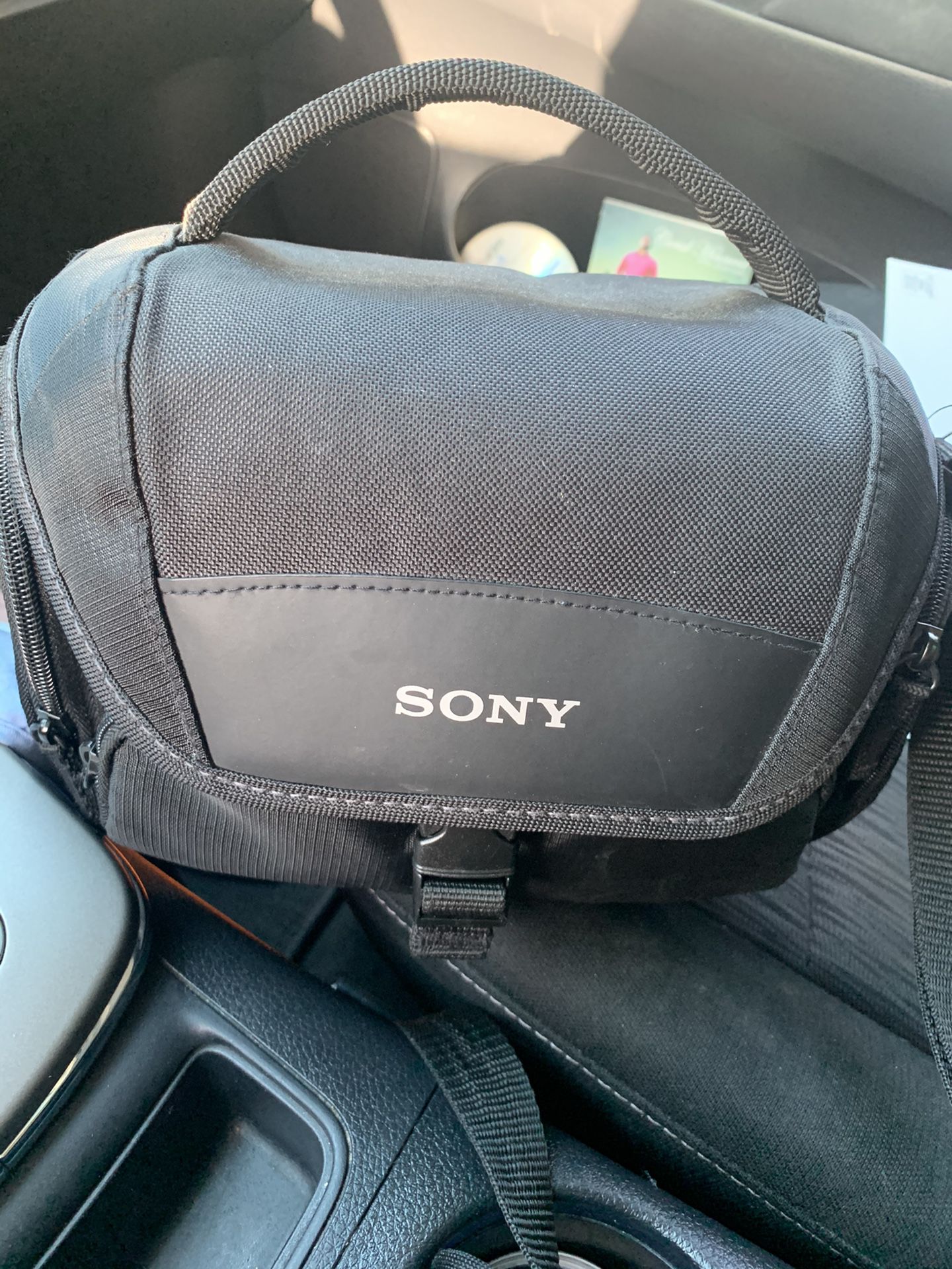 Sony alpha 6000 with 4K and wifi capability with two lenses and bag and strap