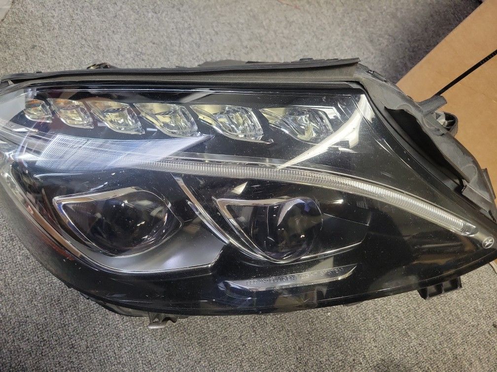 Mercedes Headlight
