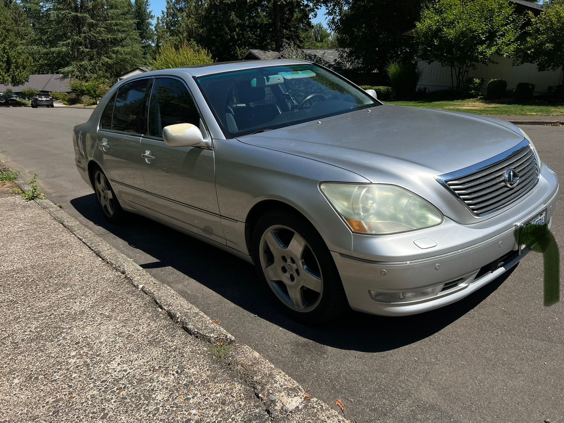 2005 Lexus LS
