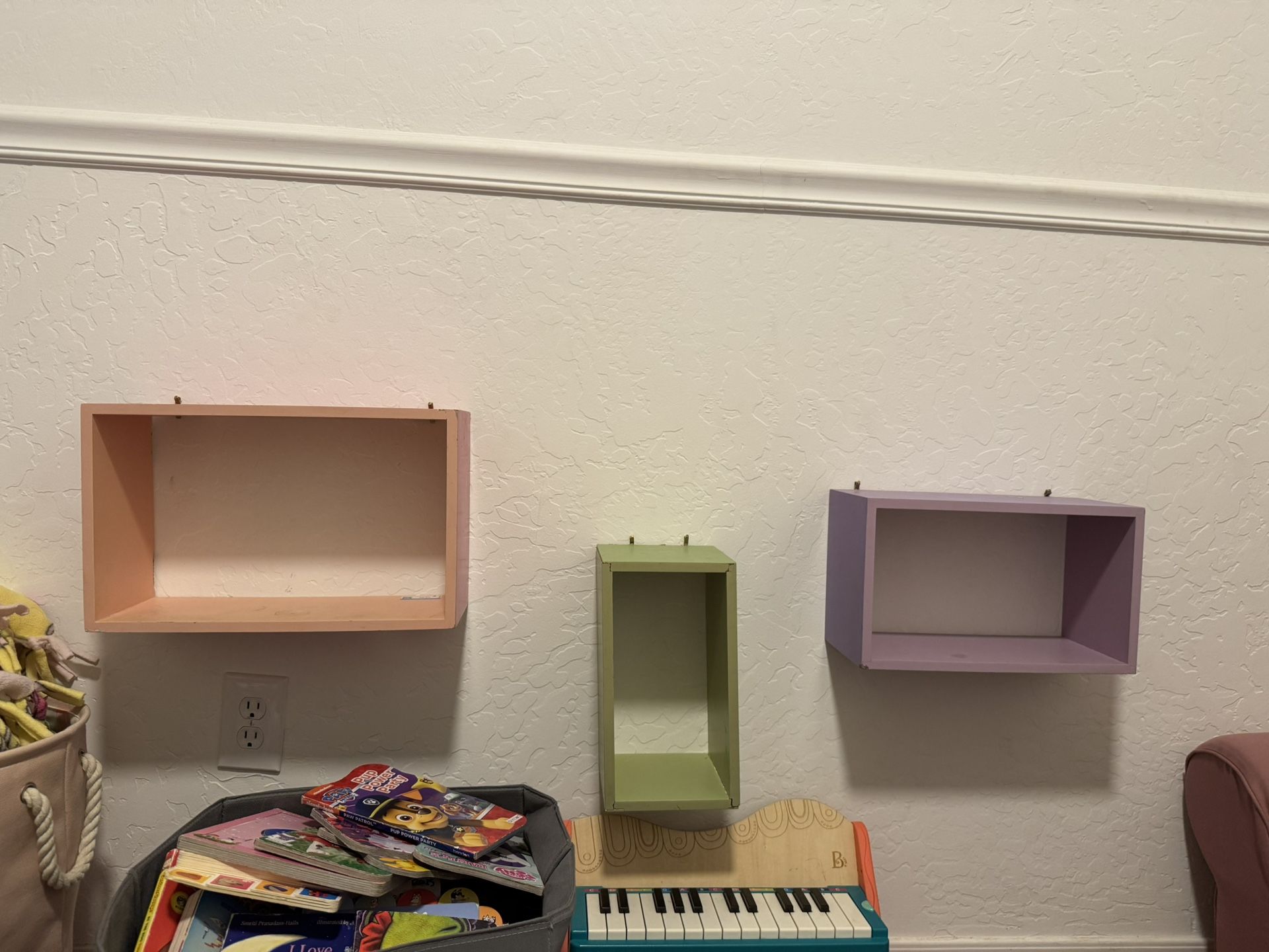 shelves/ bookshelves/ kids room/ playroom
