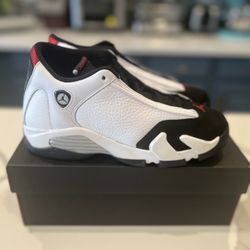 Air Jordan 14 Black Toe