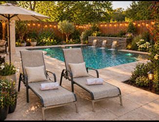 Brand new lounge chairs