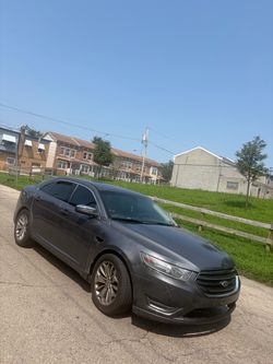 2013 Ford Taurus