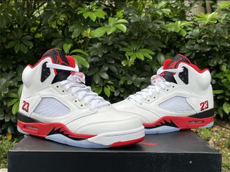 Air Jordan 5 Fire Red Sneakers