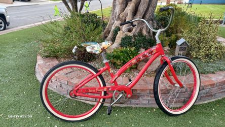 Nirve Island Flower Ladies Beach Cruiser XLNT Condition  26"