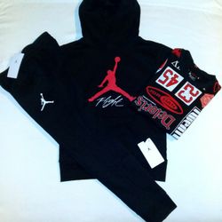 Jordan Boys Youth Black Flight Classic 3pc Hooded Jogger & Tee Set- Small 