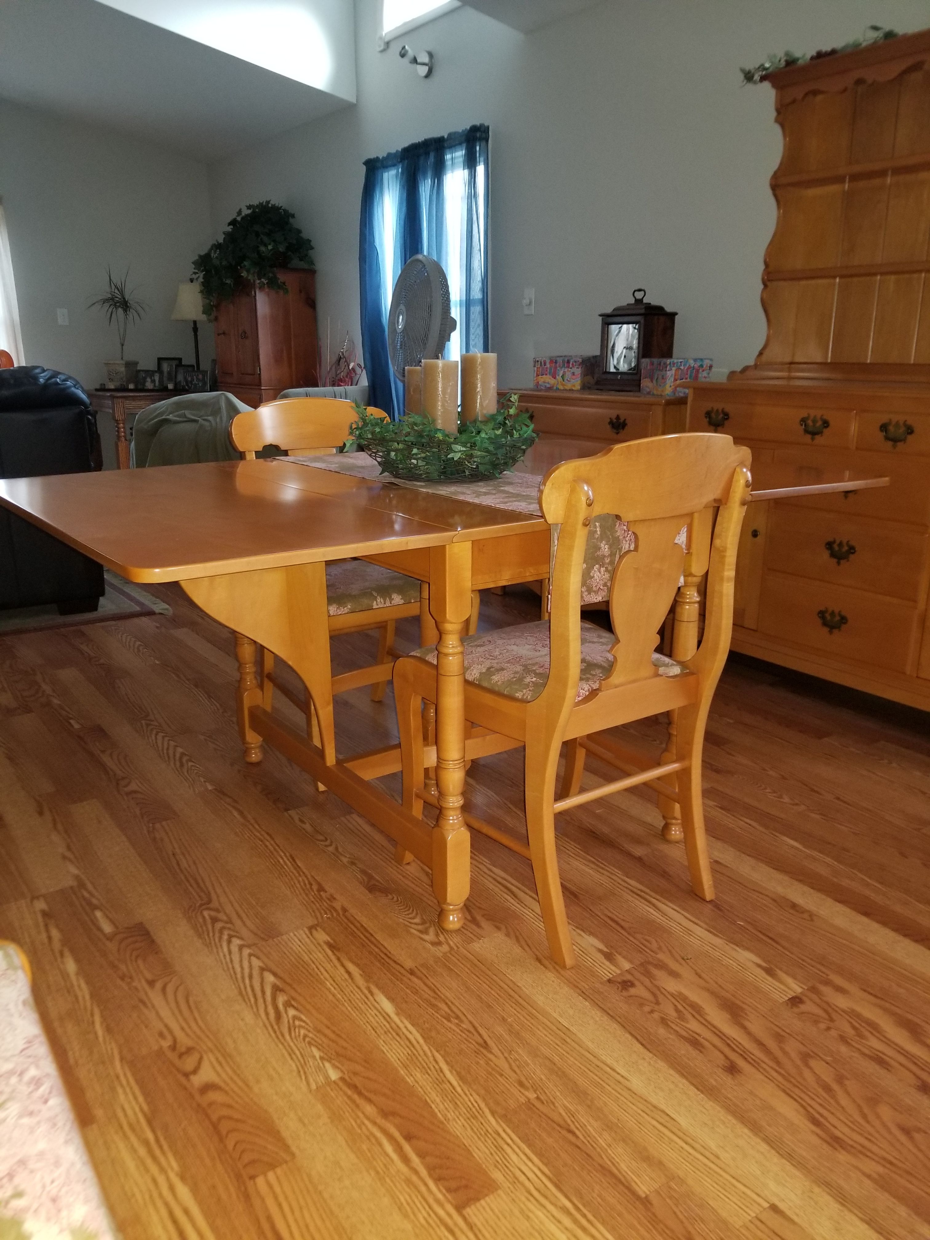 Antique, "Whitney heirloom" maple dining room set