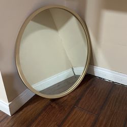 Round Wall Mirror