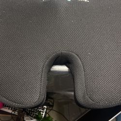 Seat cushion