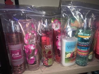 Victoria secret/pink perfume and lotion set