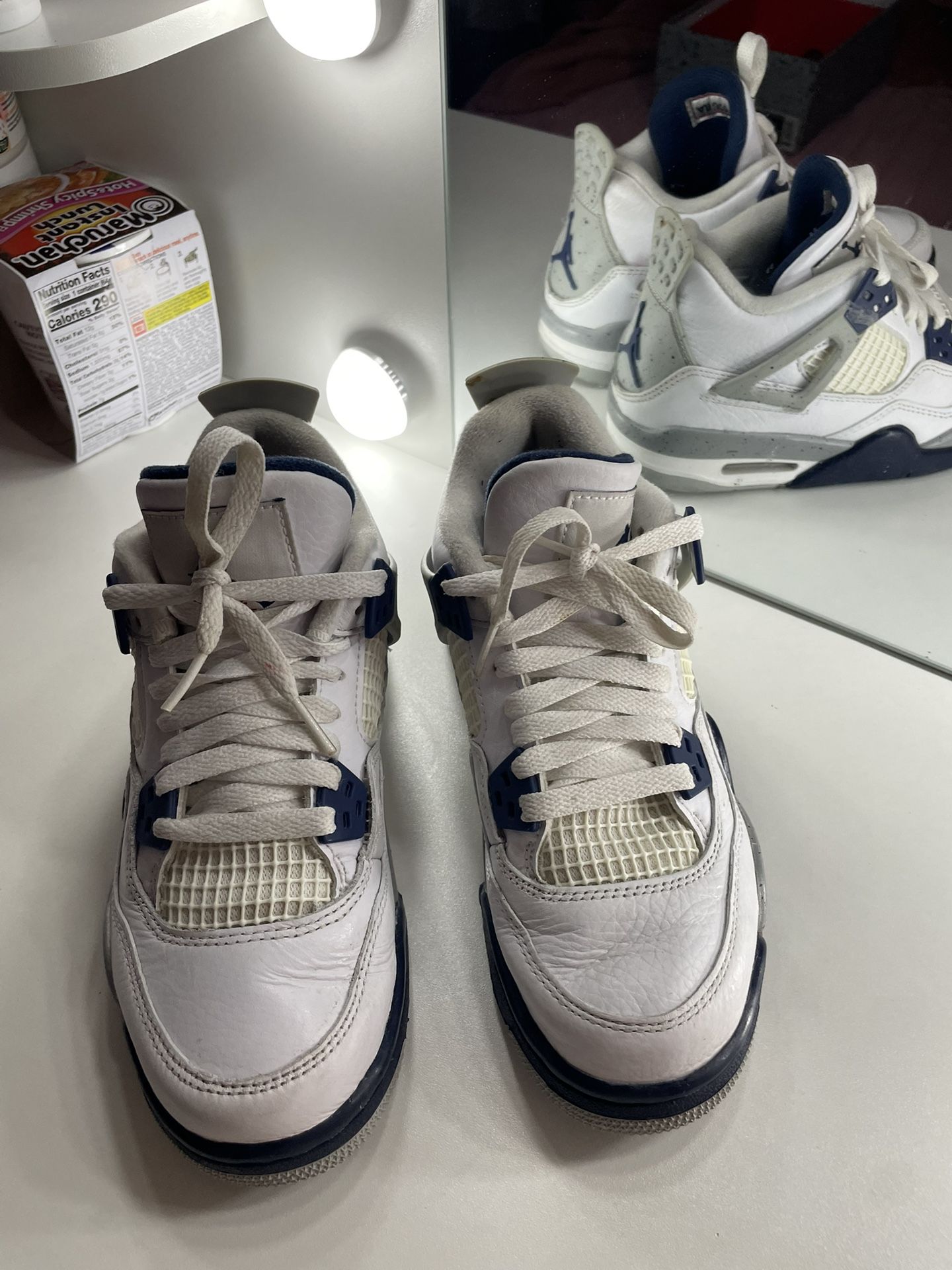 Air Jordan 4 Retro Midnight Navy Blue