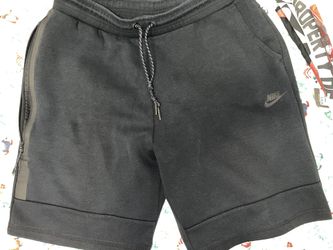 Nike Tech Fleece Shorts Szse Size X-Large