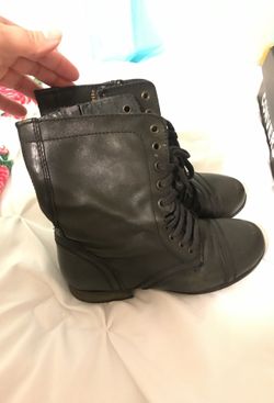 Steve Madden black boots