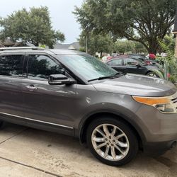 2013 Ford Explorer