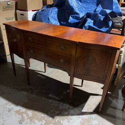 VTG Federal Antique Style Inlaid Mahogany Sideboard/Server