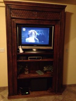 TV armoire