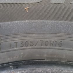 Cooper discover A/T³ Tires 33's