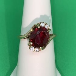 10K Yellow Gold Oval Red Ruby Round Accents Solitaire Engagement Ring