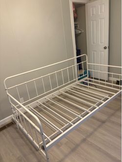 Pull out bed - bunk beds