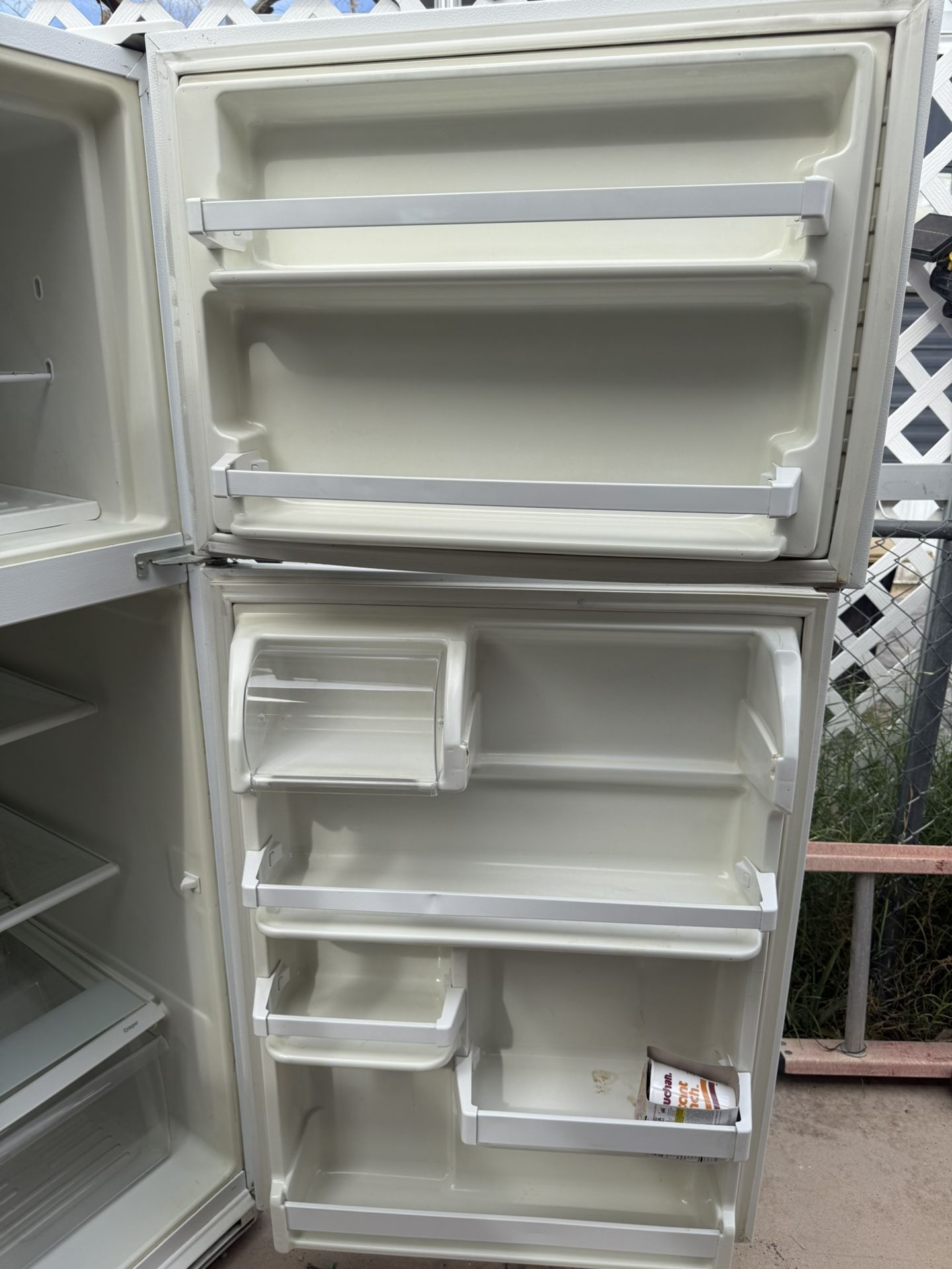 Whirlpool Refrigerator 