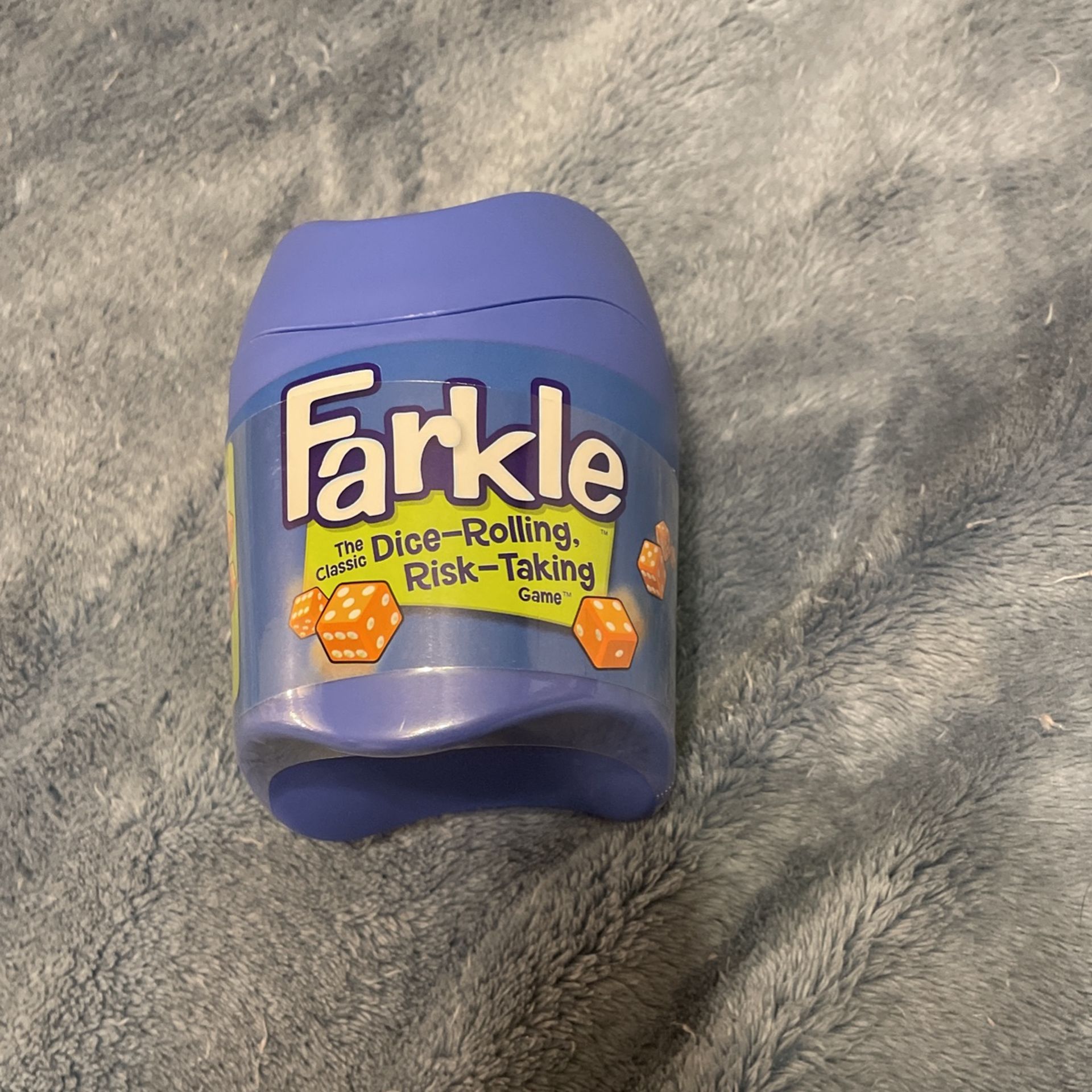 Farkle Cup Classic Dice Rolling Game