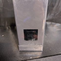 Oud Wood Tom Ford