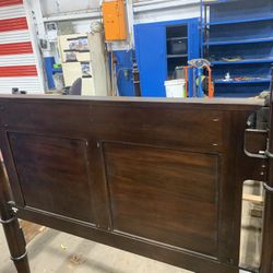 All queen size bed frame real Wood must pick up quickly