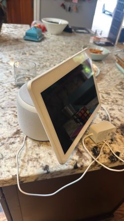 Amazon Echo Show 10