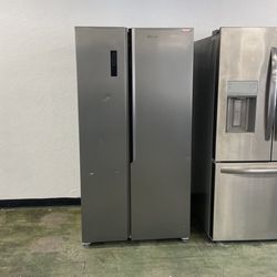 Frigidaire Side By Dude Refrigerator GOYV 