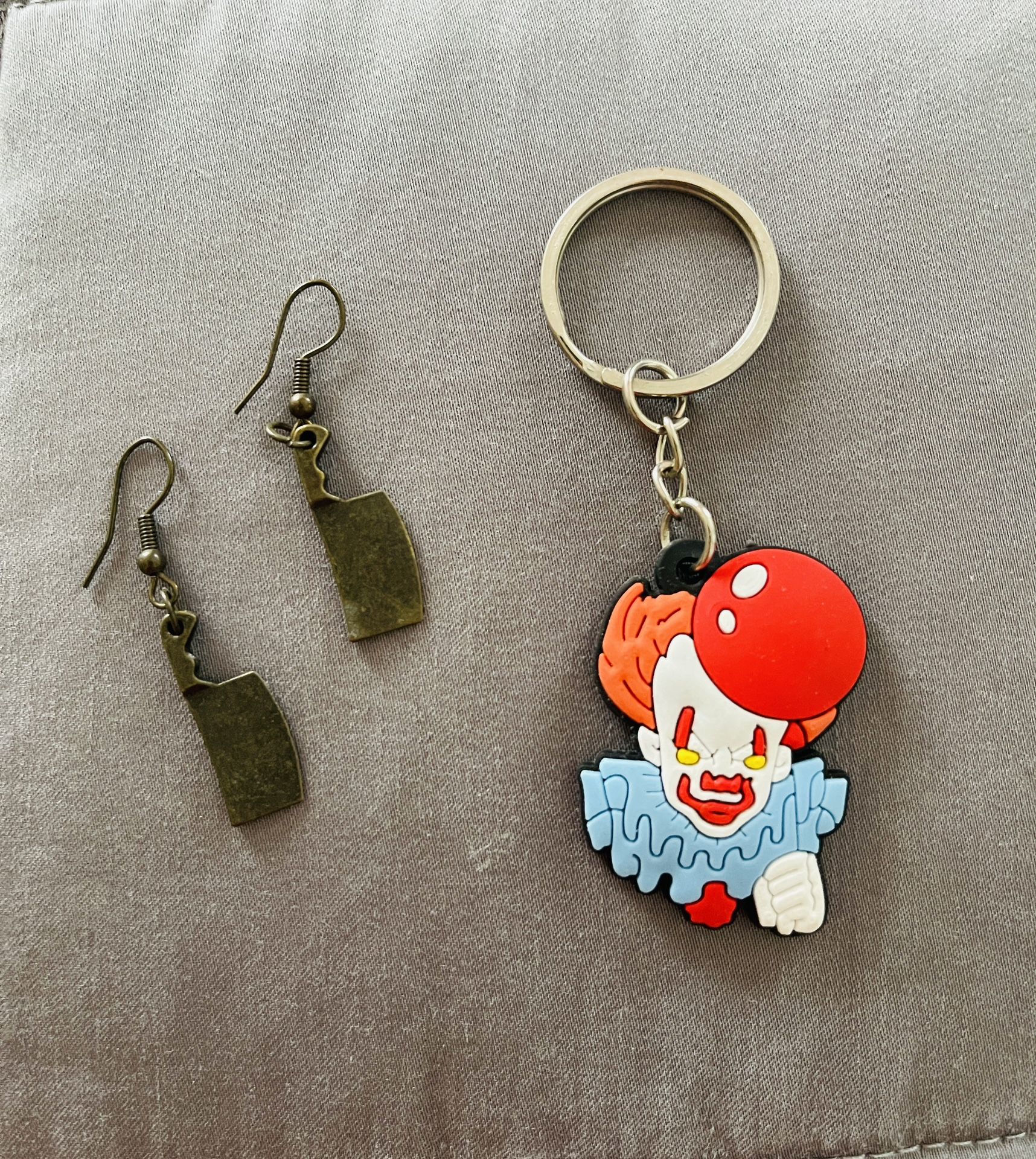 Creepy Horror Meat Cleaver Earrings & Pennywise Keychain
