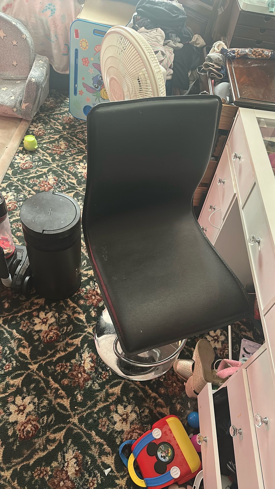 Vanity Chair 