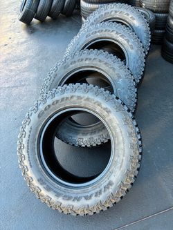 Goodyear Wrangler Ultraterrain AT 285/65/18 set of 4