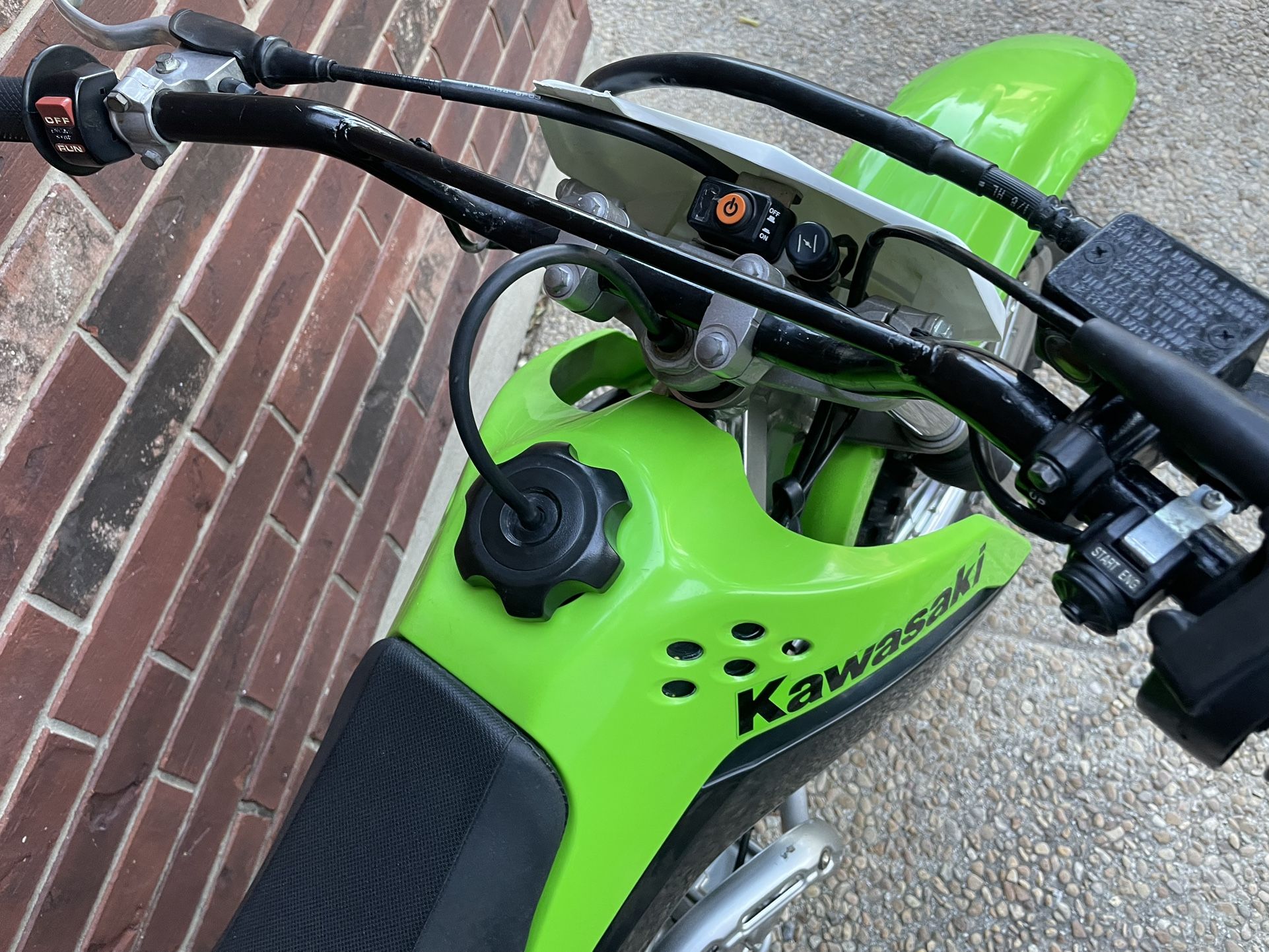 Kawasaki KLX140 Dirtbike for Sale in San Antonio, TX OfferUp