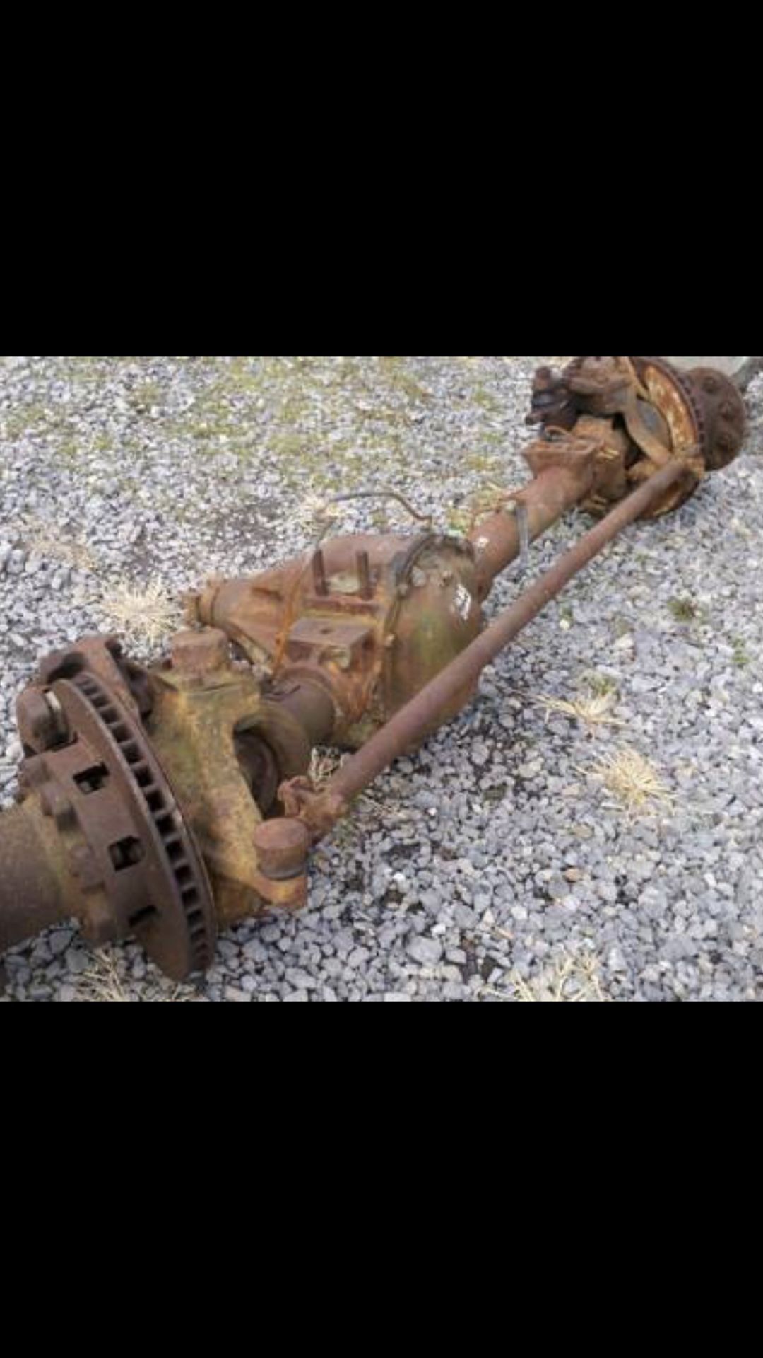 73-91 Chevy Dana 60 front axle Dually type