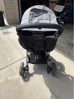 Britax B-Agile