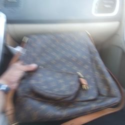 Louis Vuitton Satchel And Walllet