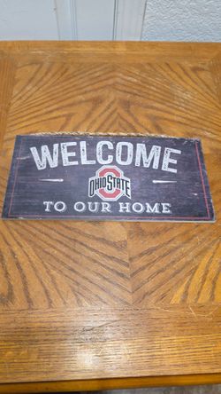 OHIO STATE BUCKEYES LICENSED DISTRESSED WELCOME SIGN