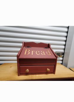 Beautiful Pine Bread Box - Brand NEW