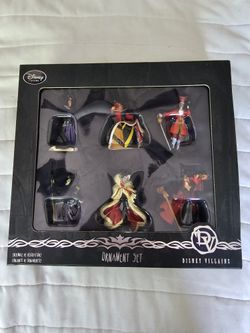 Disney Villains Ornament Set