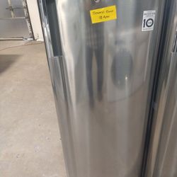  New Scratch And Dent Freezer For Sale 