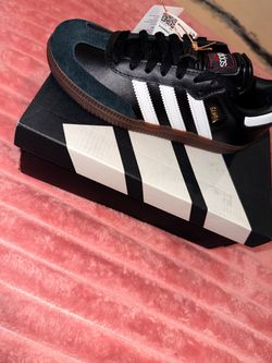 Adidas Size 2 1/2