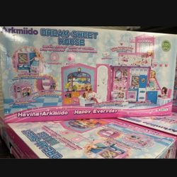 Princess Dream Doll House,4-Story 10 Rooms Kids Play Dollhouse Playset with 2 Dolls Furniture & Acce