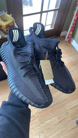 Yeezy 350 V2 Onyx