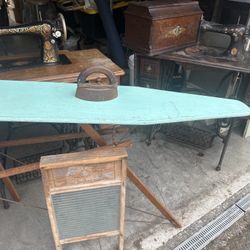 “Antique Singer ‘Red Eye’ Sewing Machine + Vintage Washboard & Iron – Farmhouse Decor”