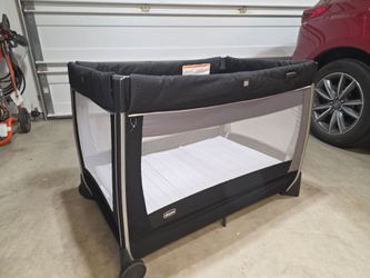 Chicco Lullaby Baby Playard