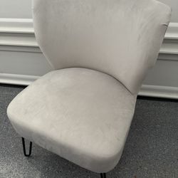 Chair (Brand New)
