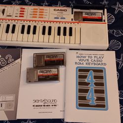 Vintage Mini Casio Keyboard